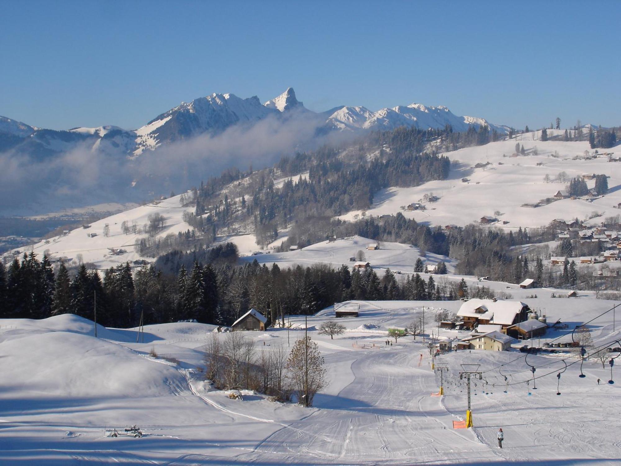 Chalet Sunneschyn Schwanden  Exterior photo