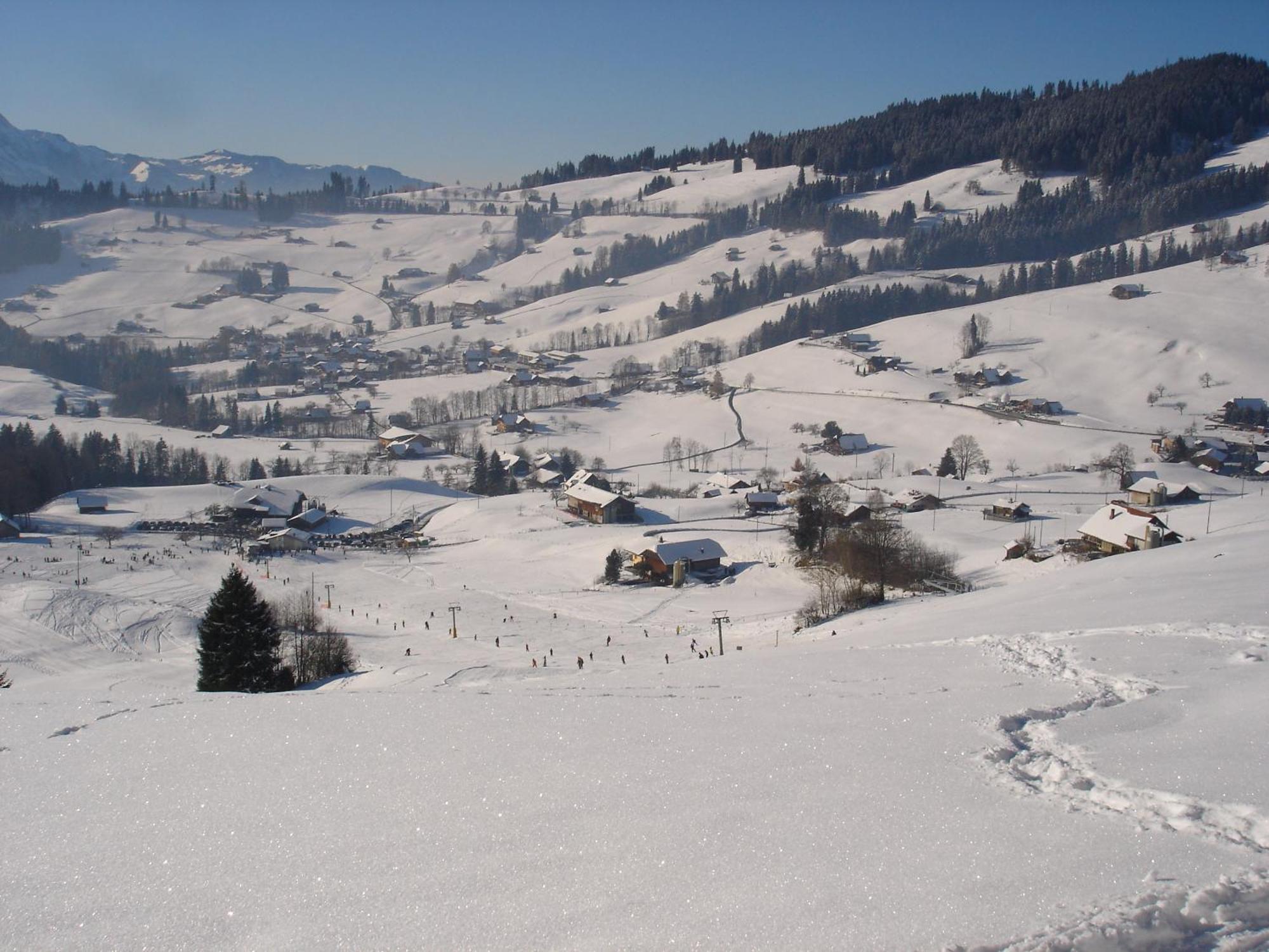 Chalet Sunneschyn Schwanden  Exterior photo