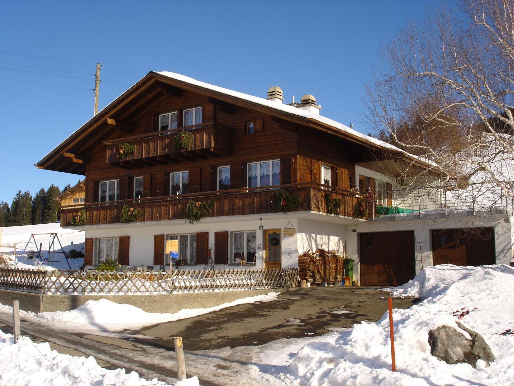 Chalet Sunneschyn Schwanden  Exterior photo